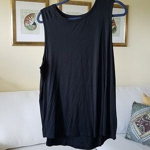 Black flowy tank